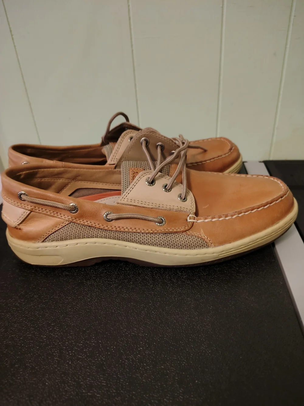 Sperry Tan Leather Men’s Boat Shoes